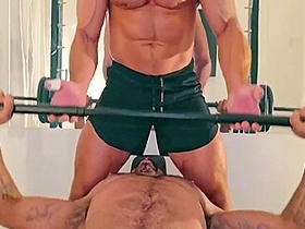 Chamei O Amigo Pra Treinar Mas O Puto Queria Mesmo Era Pegar No Meu Ferro. 15 Min